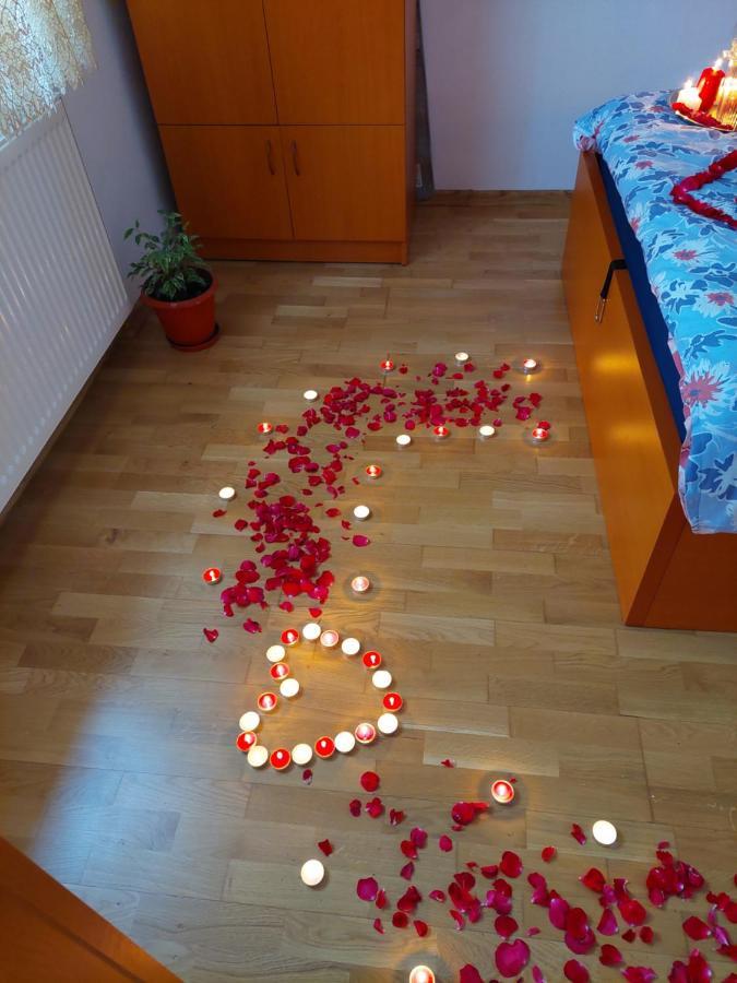 Apartament Ambrus Сигишоара Екстериор снимка